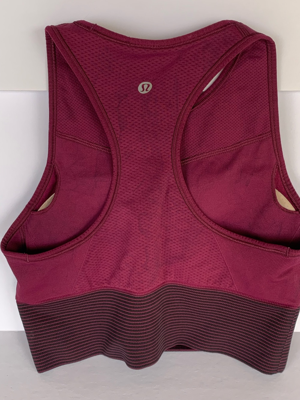 Lululemon Ebb To Train Bra-Style W2BIIS-Size 6-Marvel - Picture 5 of 5